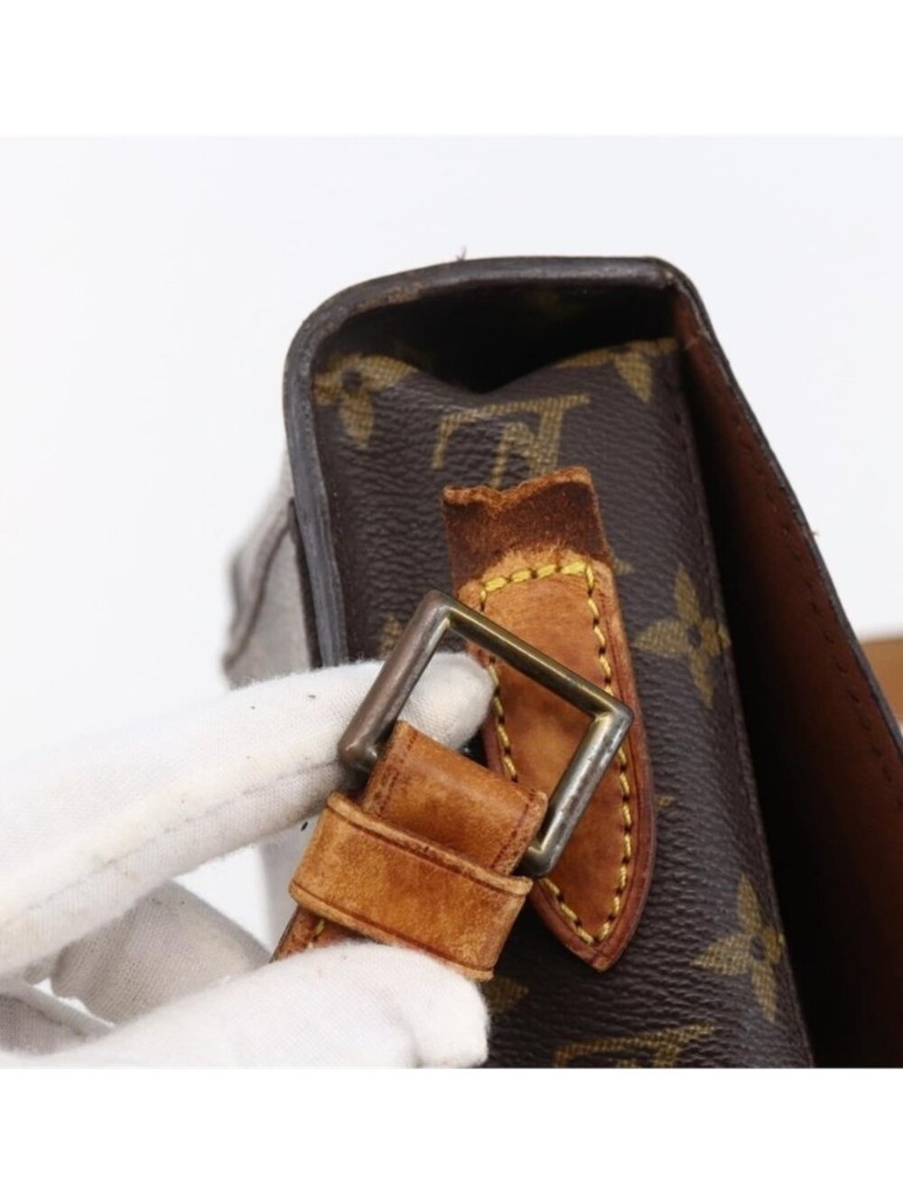 Authentic LOUIS VUITTON Monogram Monogram Saint Cloud GM Shoulder Bag M51242 - Picture 3 of 16